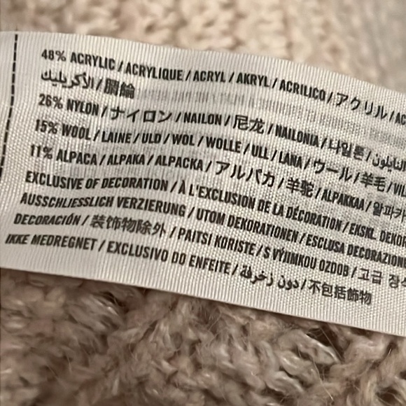 Abercrombie & Fitch Two Tone Cream Knit Long Sleeve Cardigan Sweater Size Small - Picture 6 of 7